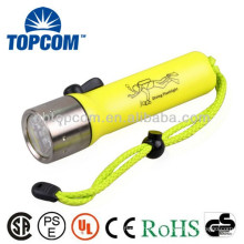 Magnetic Switch Quick Flash XRE LED Q 5 Diving Flashlight